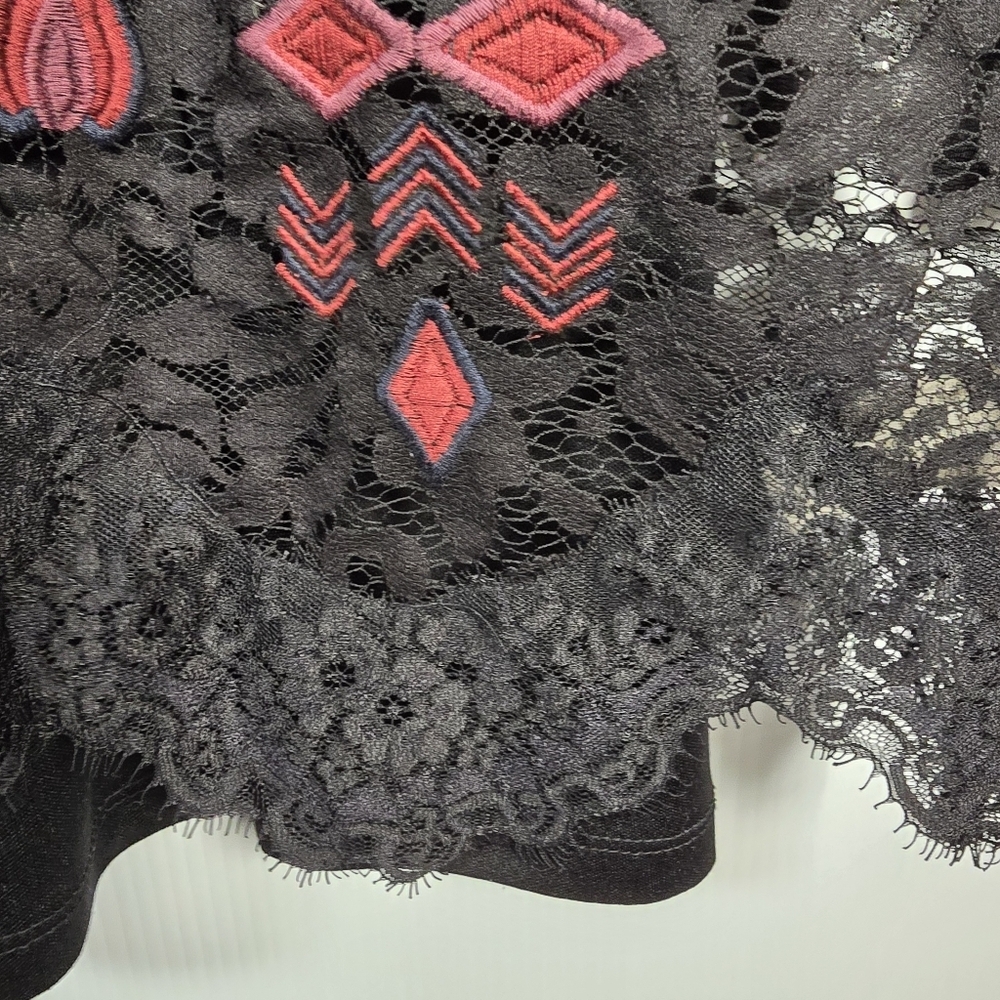Free People Black Lace Dress with Pink Geometric Patterns Black Slip Under SizeS - Picture 8 of 13